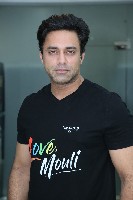 Navdeep Love Mouli Movie Interview